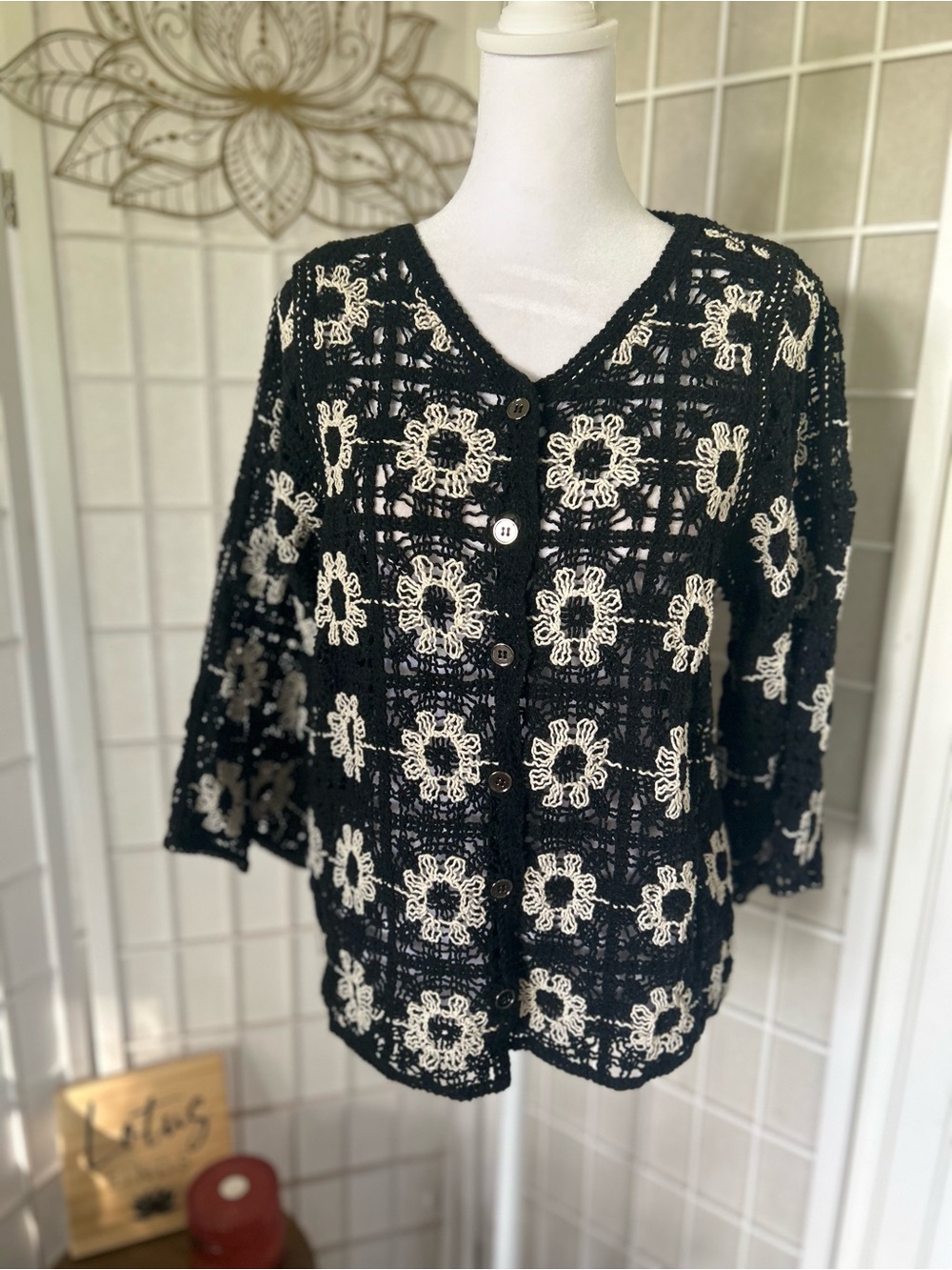 POL Black & Cream Floral Crochet Button-Front Cardigan